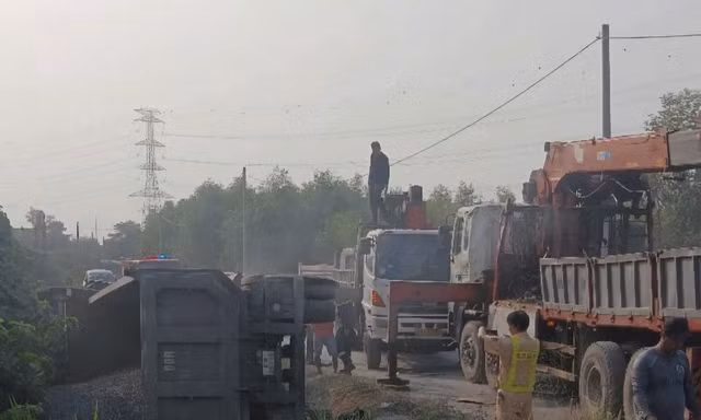 Một ngày, hai phụ nữ tử vong dưới gầm xe tải ở Đồng Nai
