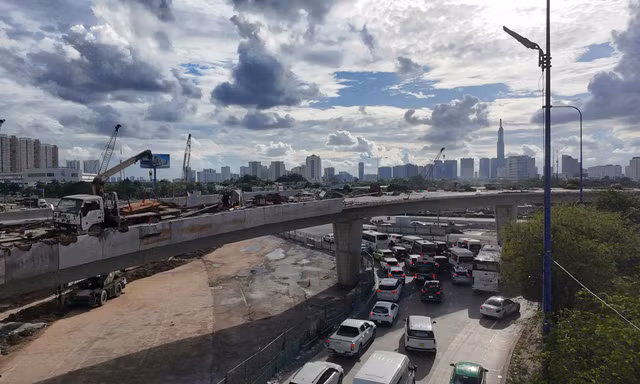 Chạy đua giải ngân, TPHCM 'thúc' tiến độ các dự án trọng điểm
