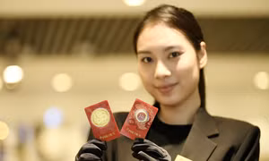 Giá vàng Việt Nam chênh thế giới hơn 1 triệu đồng/lượng mua vào