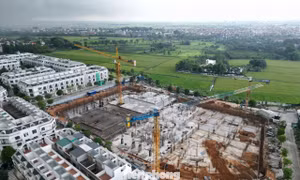 Tỷ phú Hồ Hùng Anh nói về kiểm soát rủi ro bất động sản 