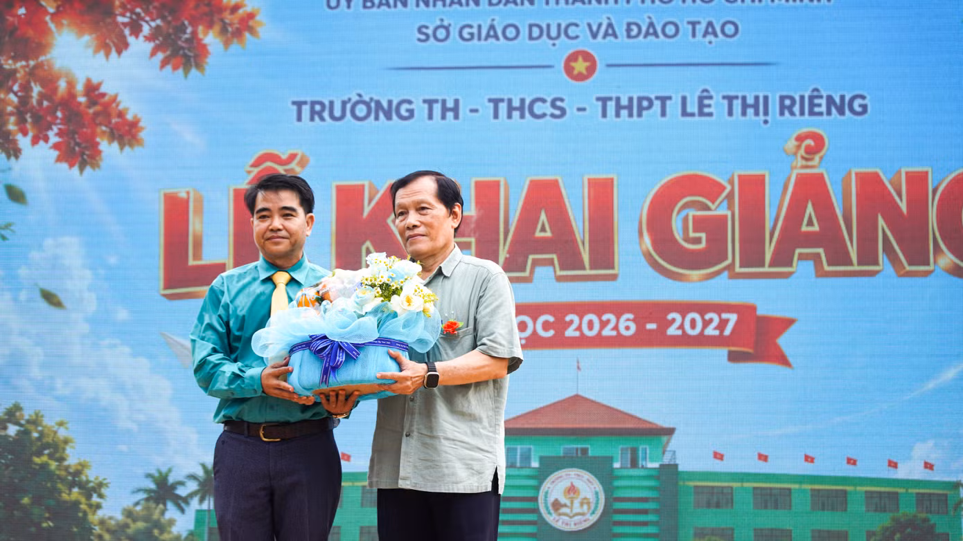 khai-giang.jpg