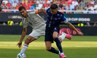 Trực tiếp Uruguay 0-0 Tây Ban Nha (hiệp 1): La Roja bị pressing rát