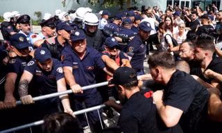 Albania truy nã doanh nhân bán đất cho con rể Tổng thống Mỹ Trump