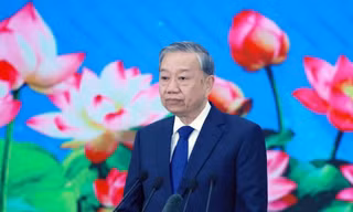 Quan hệ Việt - Lào: 'Muốn tồn tại và phát triển thì phải đứng bên nhau'