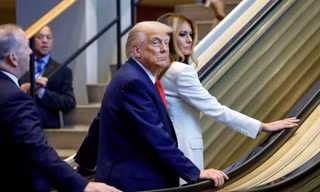 Căng thẳng vì chuyện thang cuốn dừng đột ngột khi Tổng thống Mỹ Trump đến Liên Hợp Quốc
