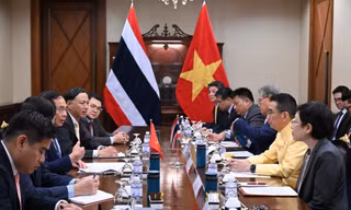 Việt Nam sẵn sàng giúp Thái Lan và Campuchia thực hiện thỏa thuận ngừng bắn