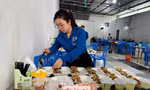Hàng ngàn suất ăn, 200 chỗ ở miễn phí tiếp sức sĩ tử 