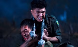 Lý do 'Mưa đỏ' lập kỷ lục chưa từng có 