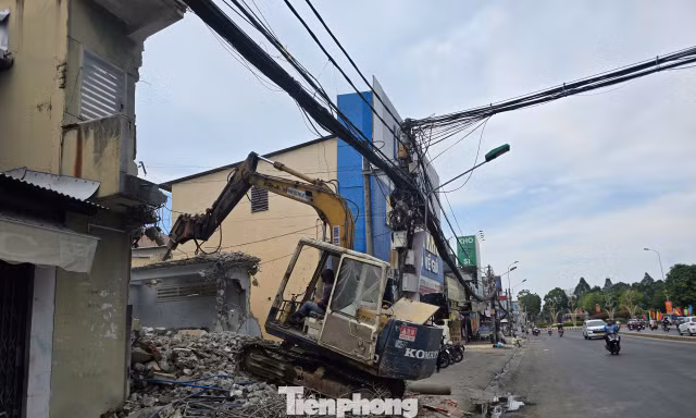 Cần Thơ 'mạnh tay' để giao đất sạch dự án nâng cấp quốc lộ 