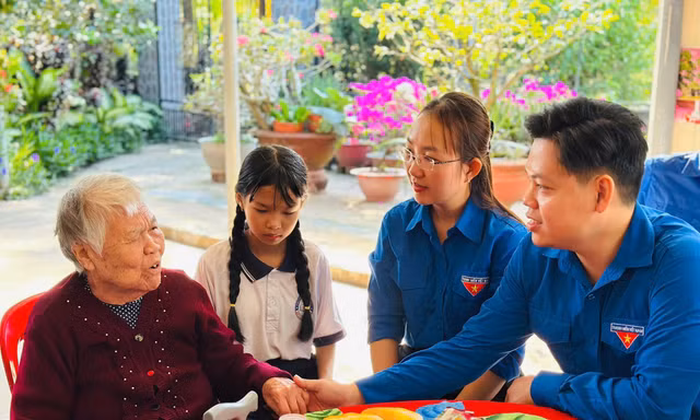 Tuổi trẻ Đồng Tháp chung tay Xuân tình nguyện