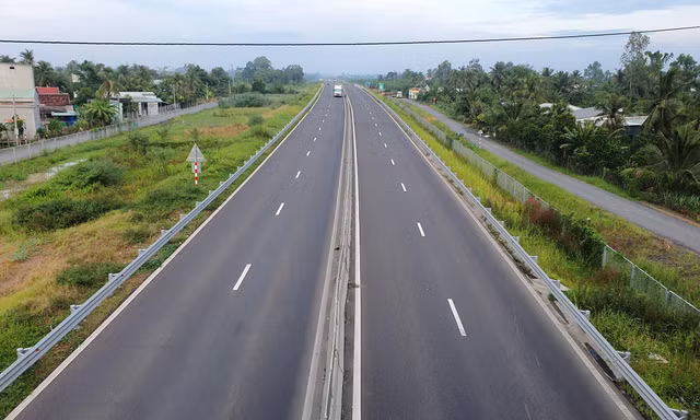 Hơn 36.100 tỷ đồng mở rộng cao tốc TPHCM - Trung Lương - Mỹ Thuận