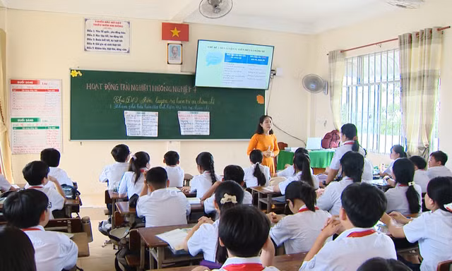 Cần Thơ trả nợ tiền giờ dạy, mở lại xét thăng hạng giáo viên sau nhiều năm
