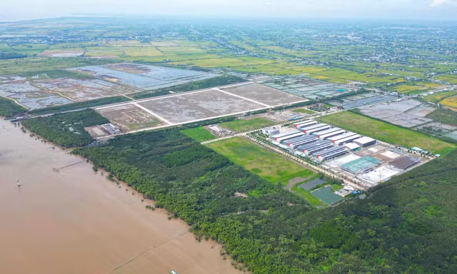 Tìm nhà đầu tư khu công nghiệp dầu khí 'đắp chiếu' hơn 20 năm