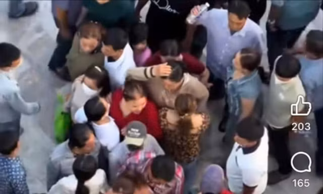 Bắt được một đối tượng trong nhóm dàn cảnh giật dây chuyền du khách tại khu du lịch ở Cần Thơ