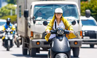 Miền Bắc nắng nóng đỉnh điểm, chiều tối có mưa dông 