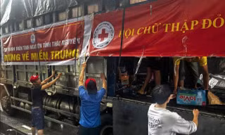 Càng yêu thương, càng mạnh mẽ: Lời nhắc đầy sức nặng giữa thiên tai miền Trung