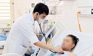 Người đàn ông nguy kịch vì vết thương nhỏ chứa vi khuẩn 'sát thủ' từ biển
