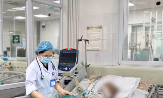 Nguy kịch vì biến chứng uốn ván do không tiêm phòng sau chấn thương