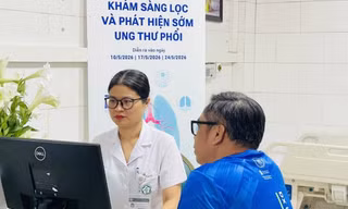 PGS.TS Phạm Cẩm Phương: Không hút thuốc vẫn có thể mắc ung thư phổi, các dấu hiệu không nên bỏ qua