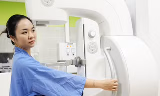 Phát hiện ung thư vú từ tổn thương vài milimet nhờ chụp X-quang