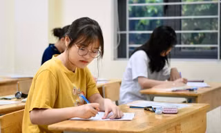 Thủ tướng yêu cầu tổ chức Kỳ thi Tốt nghiệp THPT an toàn, thuận lợi cho thí sinh