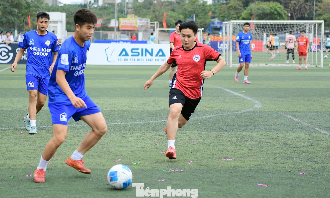 tp-bongda-thanhnien1.jpg