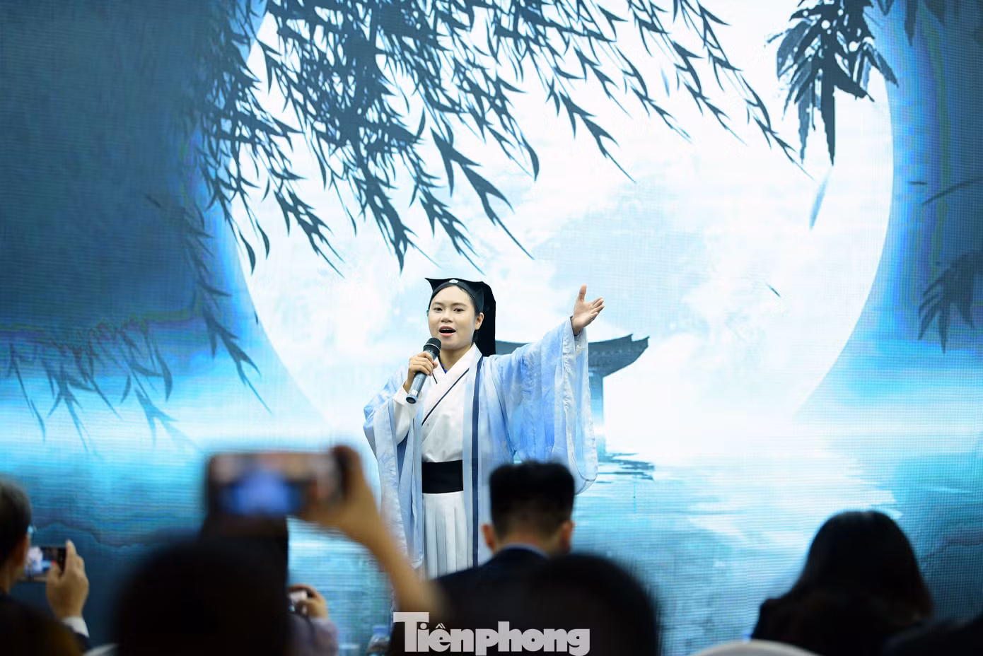 tp-tiengtrung-gioitre1.jpg