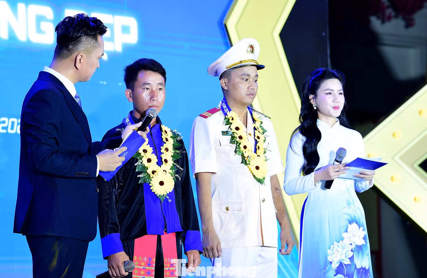 tp-thanhniensongdep-giaithuong11.jpg