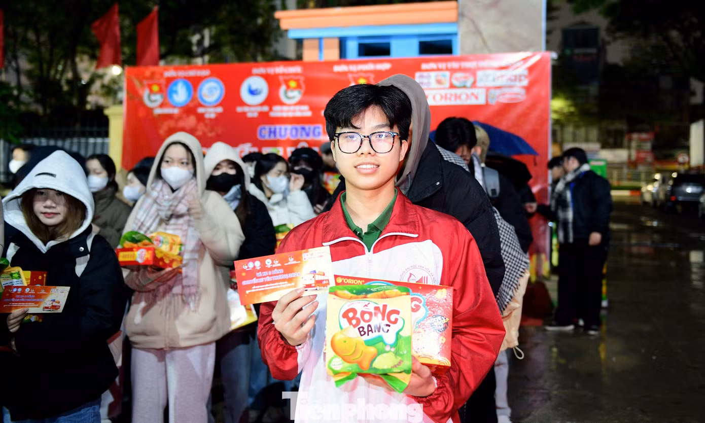 tp-xeyeuthuong-tetnguyendan1.jpg