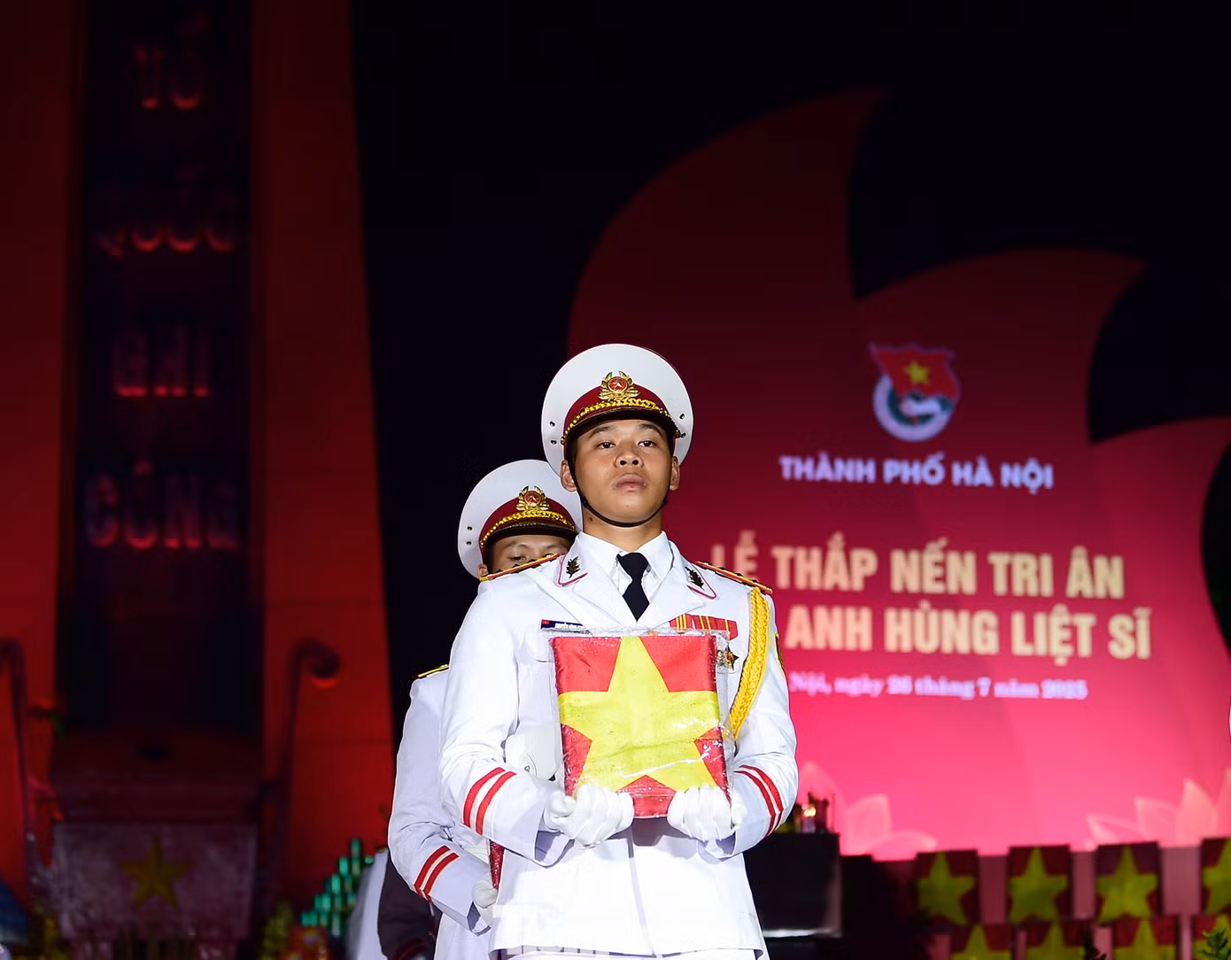 tp-xuantung-trian-hanoi.jpg