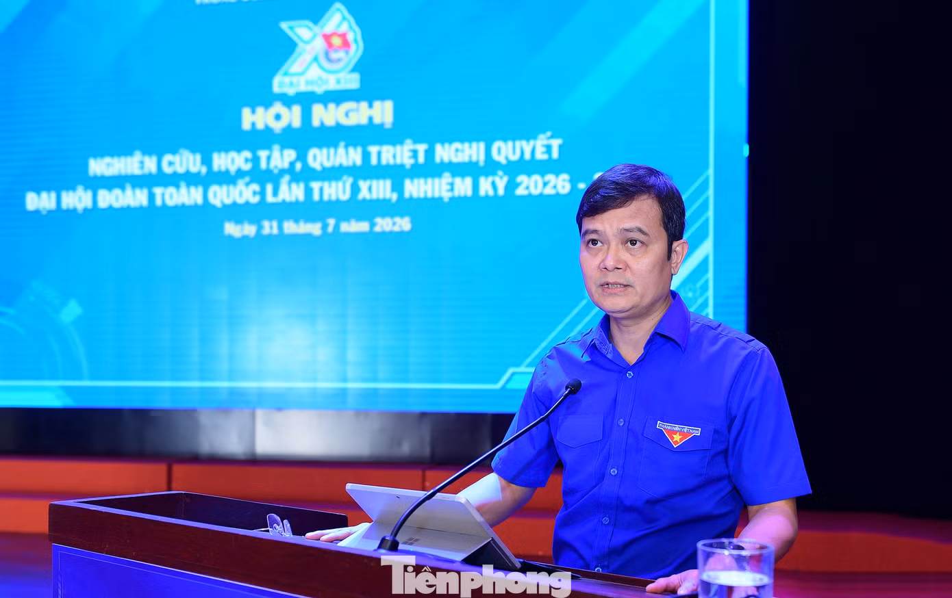 tp-anhbuiquanghuy-nghiquyet-xuantung1.jpg