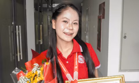 Nữ sinh Ngoại thương không ngừng khám phá, từng bước định hình hành trình tuổi trẻ 