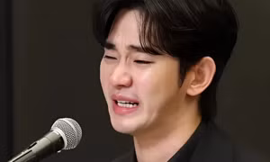 Tranh cãi tình trạng Kim Soo Hyun