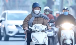 Bắc Bộ ngày hửng nắng, đêm rét lạnh; Trung Bộ mưa lớn