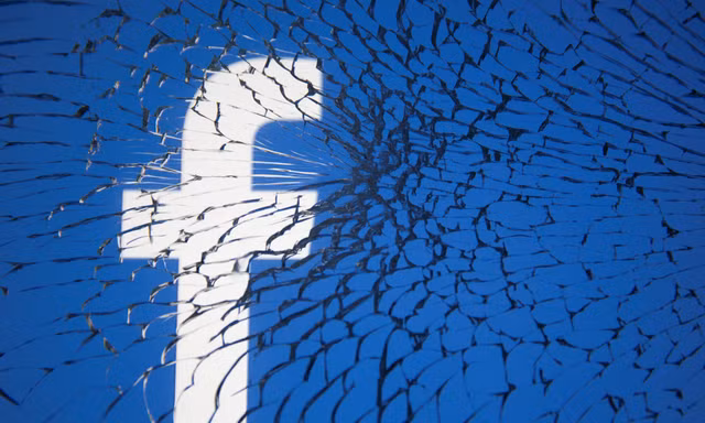 Facebook sập trên diện rộng, người dùng bị 'văng' khỏi tài khoản