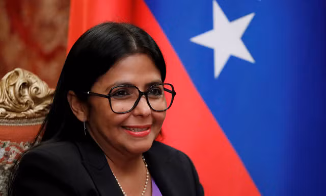 Quyền Tổng thống Venezuela đến Nga?