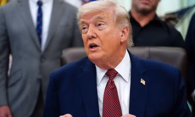 Tổng thống Mỹ Trump vừa mềm mỏng, vừa cứng rắn với Iran