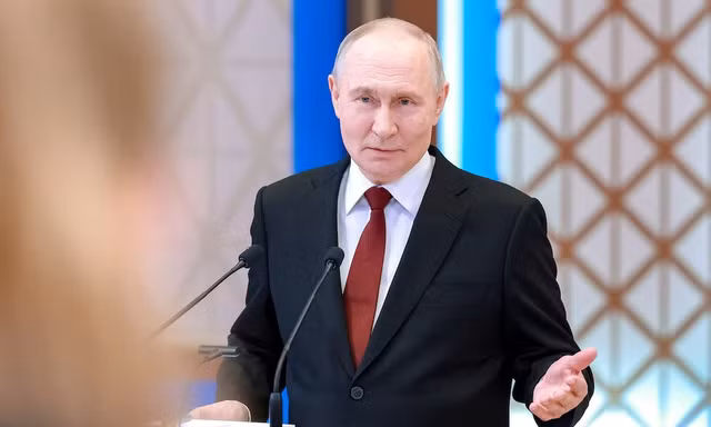 Tổng thống Nga Putin cảnh báo các lực lượng có ý đồ tấn công vùng Kaliningrad