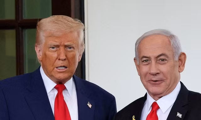 Cột khói bốc lên sau cuộc tấn công vào thủ đô Tehran của Iran, ngày 3/3/2026. Nguồn: Times of Israel.
