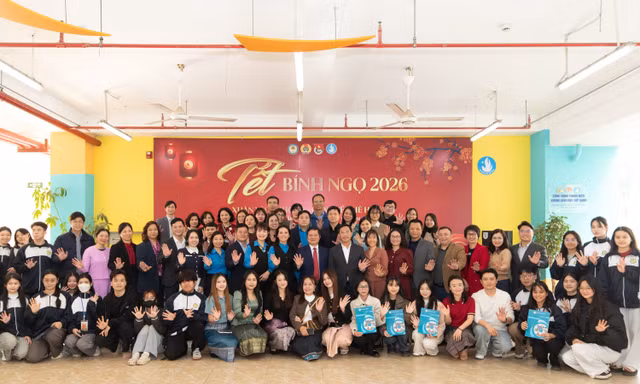Học viện Tài chính chi tiền tỉ lì xì Tết toàn bộ sinh viên
