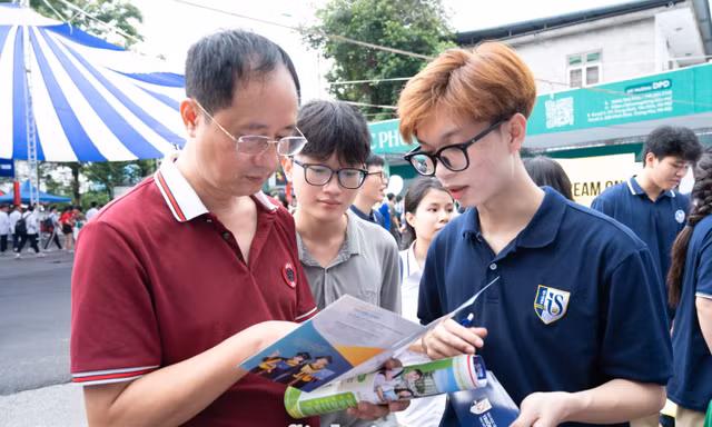 Trường Quốc tế (Đại học Quốc gia Hà Nội) tăng trọng tâm đào tạo Dữ liệu và Kinh tế số, năm 2026
