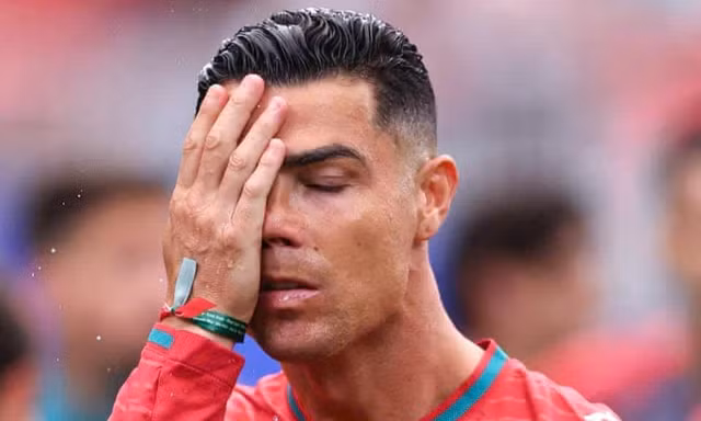 Đã đến lúc Ronaldo nhường lại sân khấu
