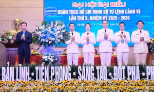 Anh Lã Hữu Lập giữ chức Trưởng ban Thanh niên Bộ Tư lệnh Cảnh vệ 