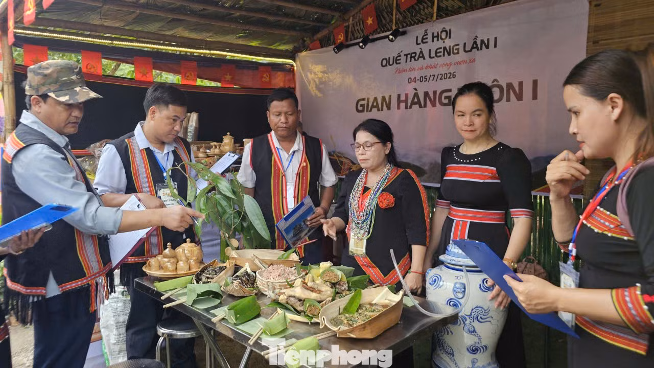 tp-le-hoi-huong-que-tra-leng-4.jpg