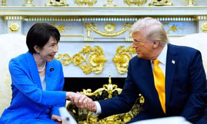 Cách Thủ tướng Nhật tránh cơn thịnh nộ của Tổng thống Trump