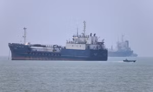 Liên Hợp Quốc giải cứu 11.000 thuyền viên mắc kẹt ở eo biển Hormuz