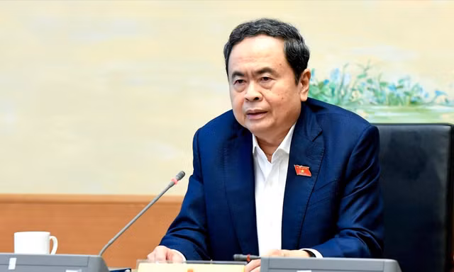 Chủ tịch Quốc hội: Sợ nhất là vay khoản này nhưng lại về đầu tư việc khác