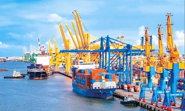 Nhập siêu cao nhất 10 năm có đáng lo?