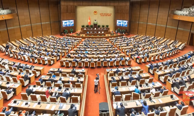 Chủ tịch Quốc hội, Chủ tịch nước, Thủ tướng và Chánh án sẽ tuyên thệ nhậm chức ngay sau khi được bầu
