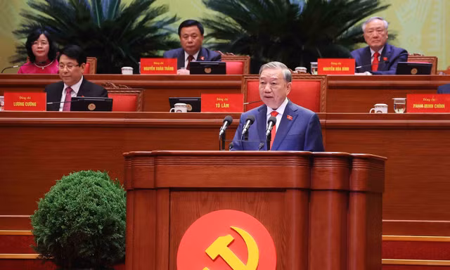 Toàn văn Báo cáo của Ban Chấp hành Trung ương Đảng khóa XIII về các văn kiện trình Đại hội XIV của Đảng